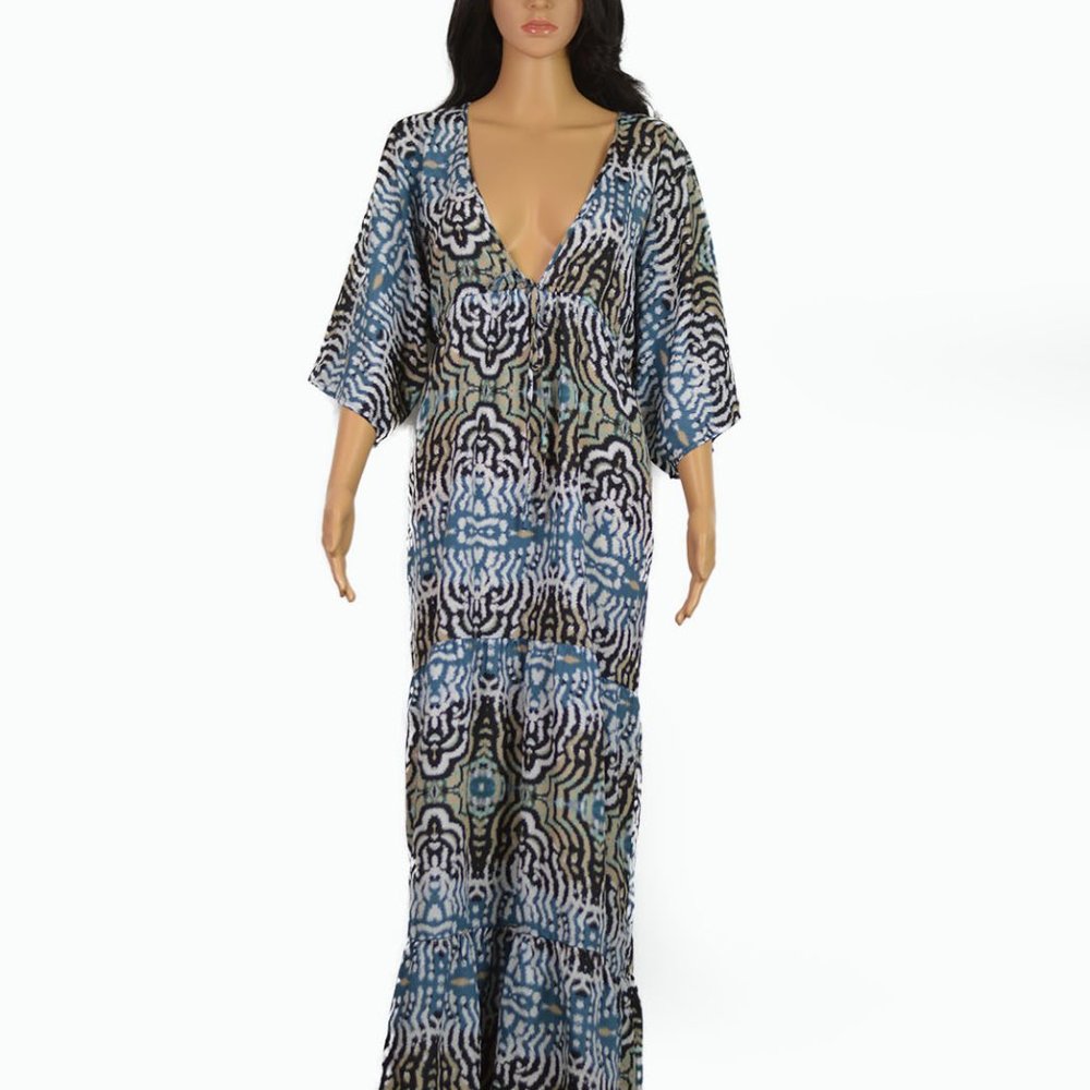 Romeo & Juliet Couture Maxi Dress